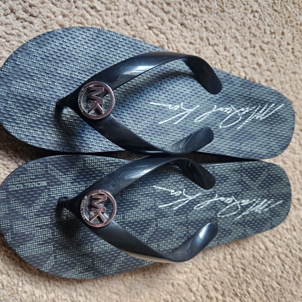 Michael Kors flip flops